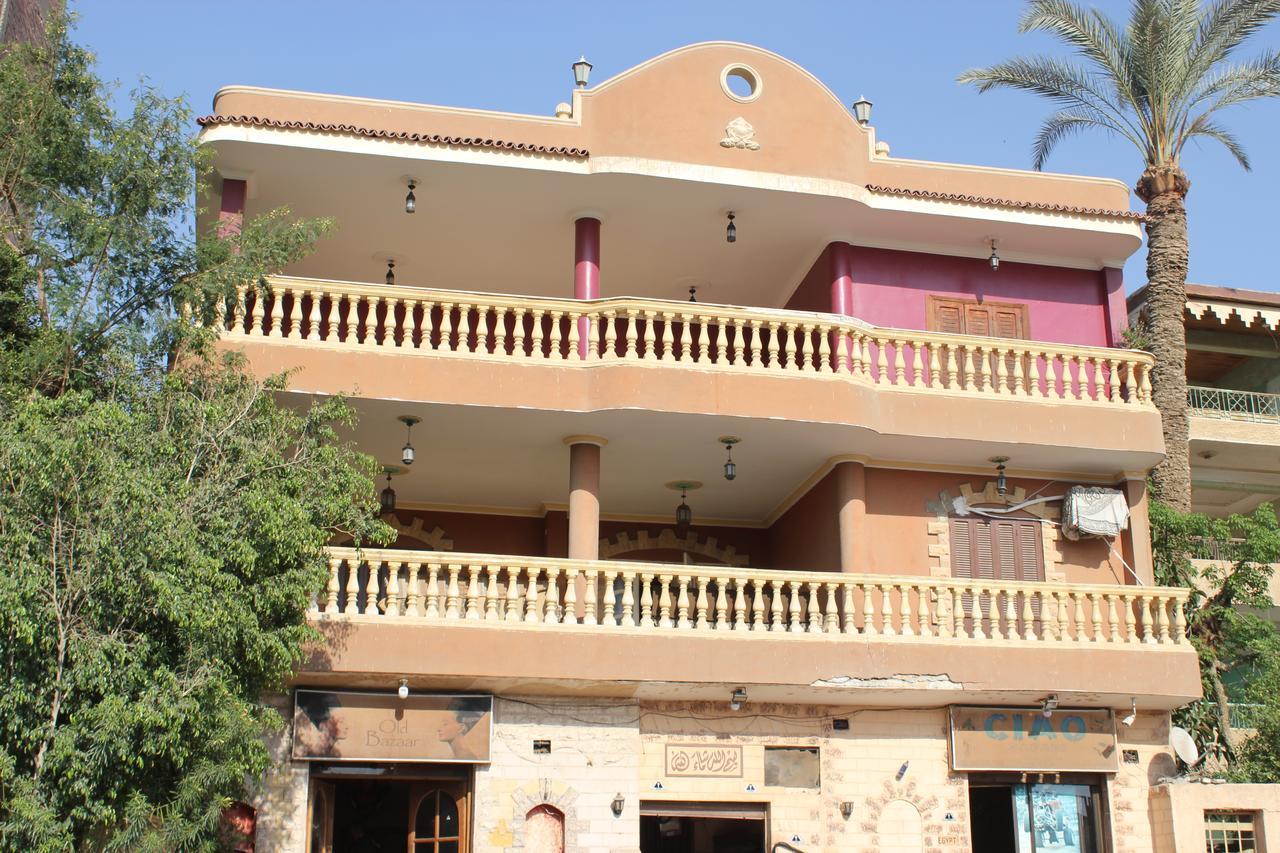 Maged Pyramids View Inn Kafrat al Jabal Bagian luar foto