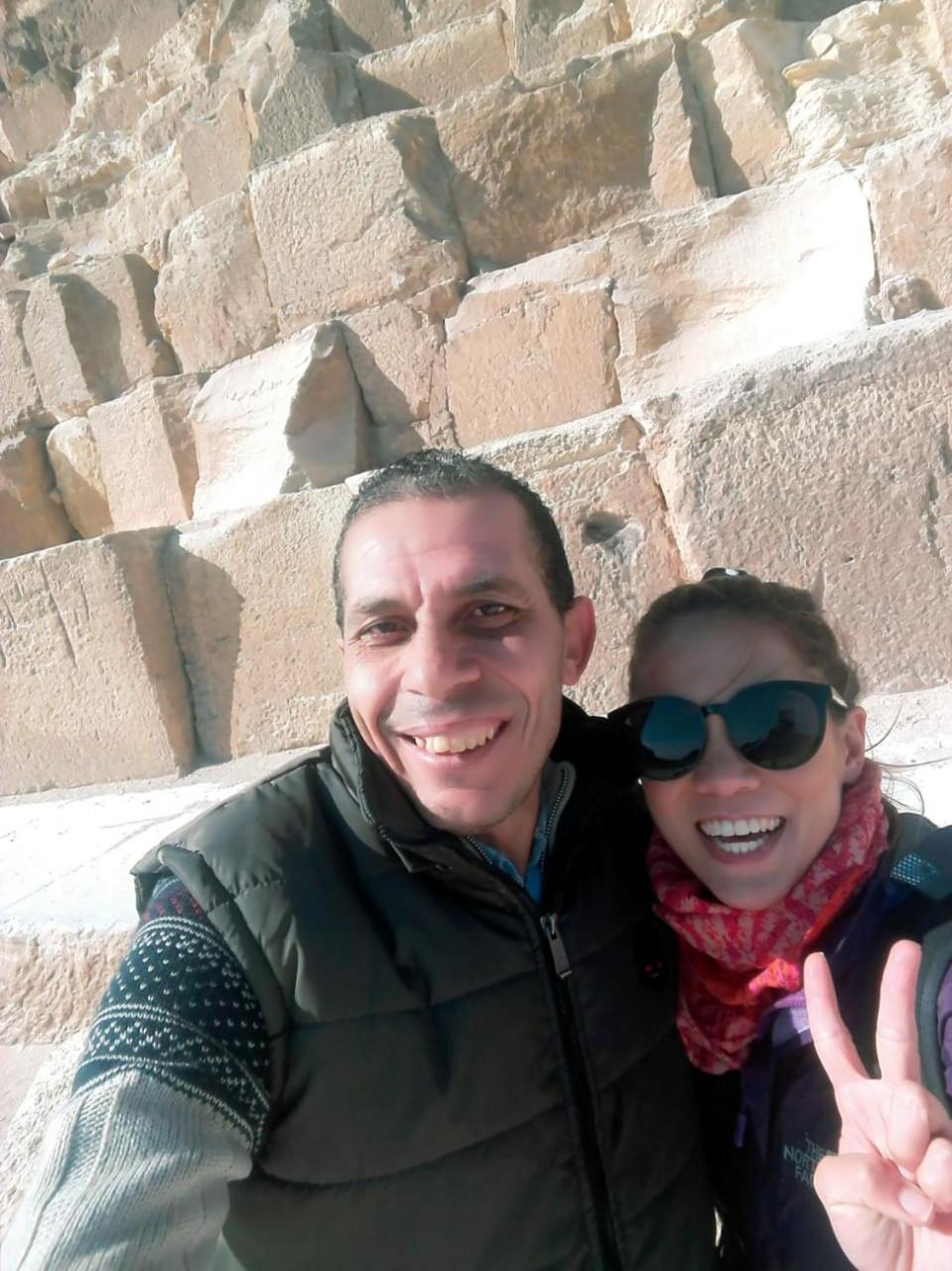 Maged Pyramids View Inn Kafrat al Jabal Bagian luar foto