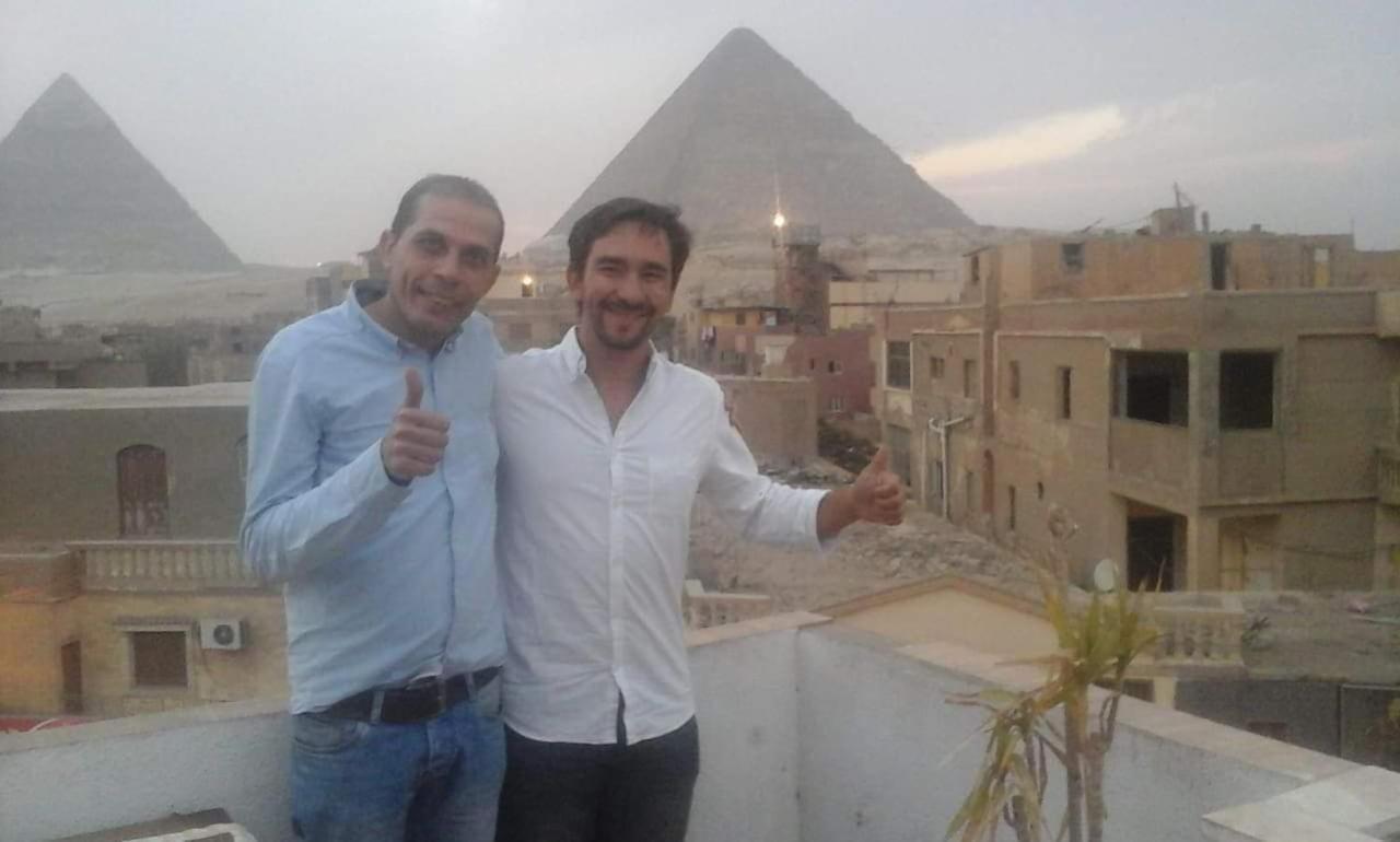 Maged Pyramids View Inn Kafrat al Jabal Bagian luar foto